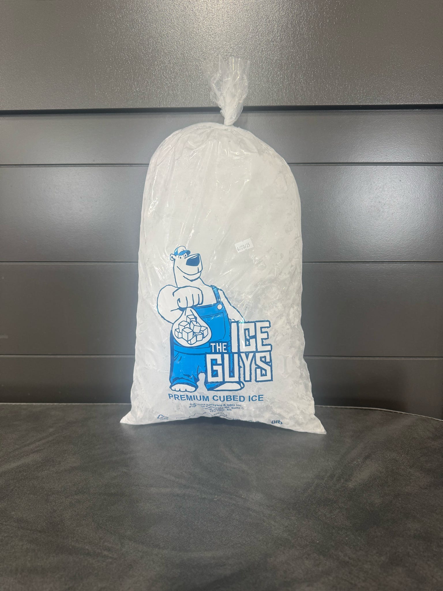 8lb Cube ICE – The Ice Guys